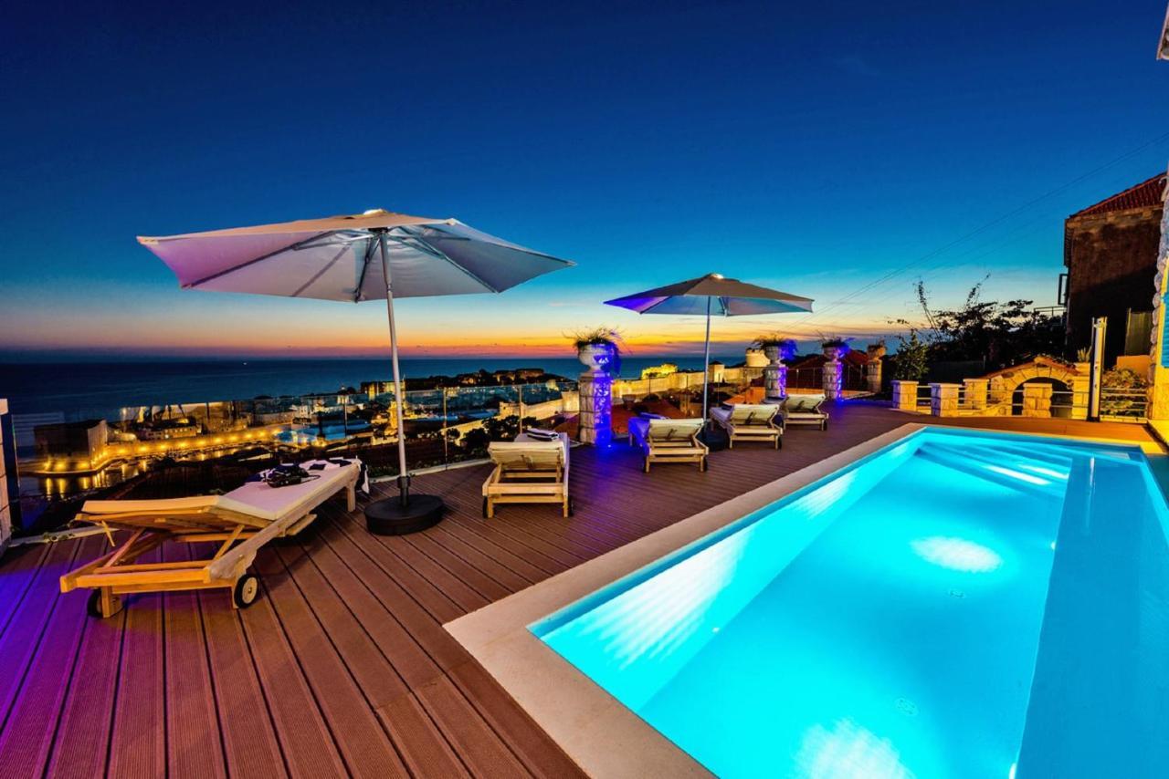 Vega Villa *
